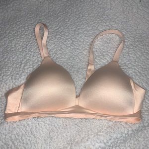 Brand new w/out tags aerie wireless bra